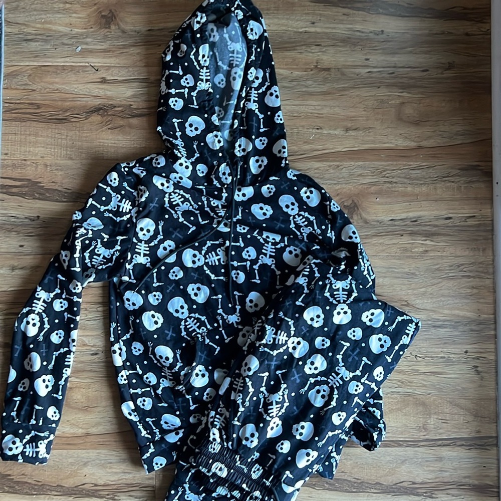 Skeleton 2 piece set
